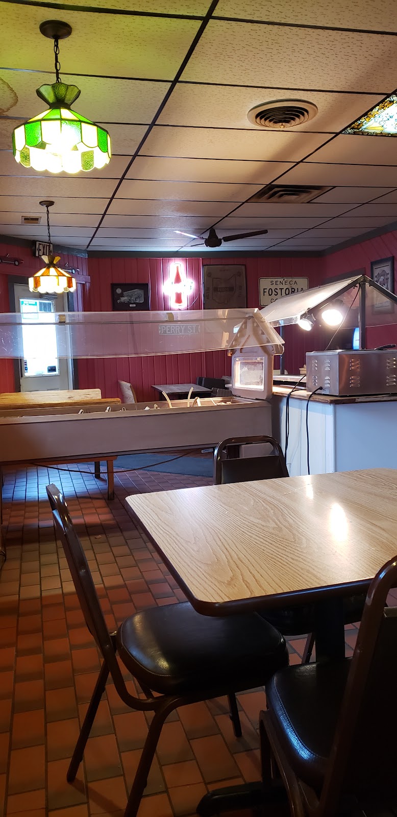 Reds Pizza | 381 Perry St, Fostoria, OH 44830, USA | Phone: (419) 435-2224