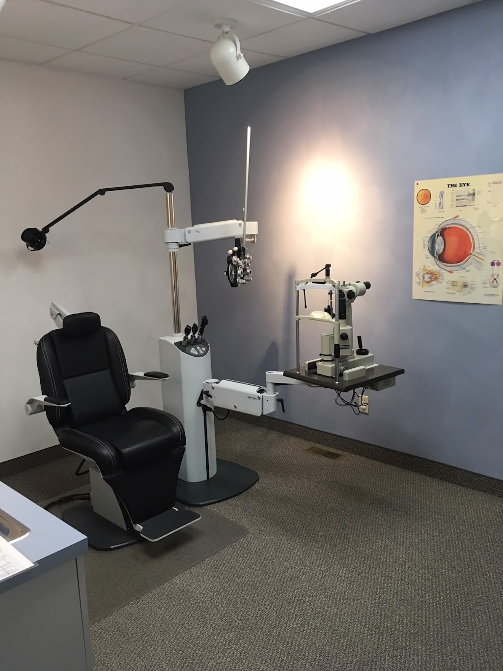 Clarkson Eyecare | 204 Bradford Ln, Waterloo, IL 62298, USA | Phone: (618) 939-6163