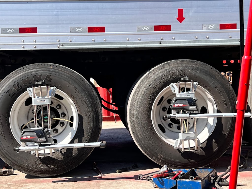 Service Point Truck & Trailer Repair | 401 3rd Ave SW, Pacific, WA 98047, USA | Phone: (973) 391-7605