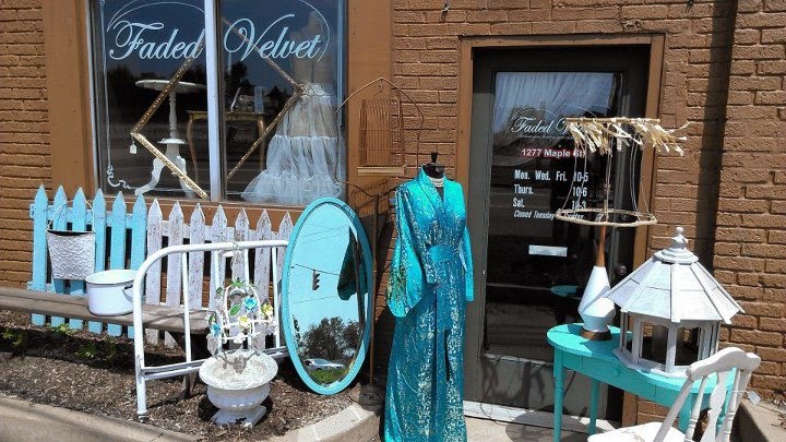 Faded Velvet | 110 Prospect Ave S, Hartville, OH 44632, USA | Phone: (330) 605-9821