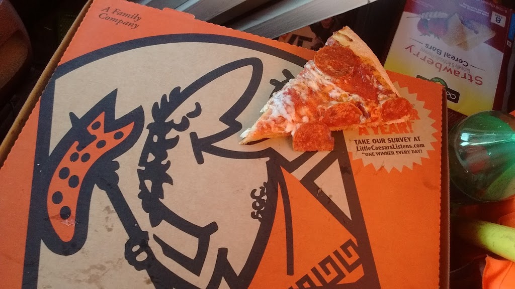 Little Caesars Pizza | 6103 Wesley St Suite I, Greenville, TX 75402, USA | Phone: (903) 454-3434