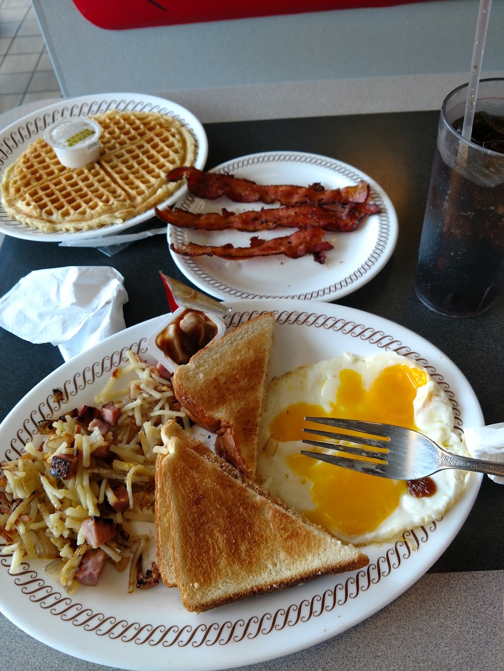 Waffle House | 5252 N Henry Blvd, Stockbridge, GA 30281, USA | Phone: (770) 389-1237