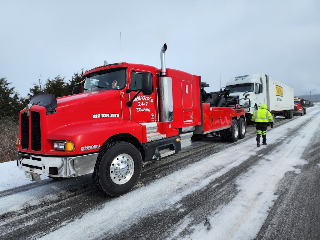 Walkers Truck And Trailer Service Inc / Towing | 433 Oberting Rd, Greendale, IN 47025, USA | Phone: (812) 584-1979