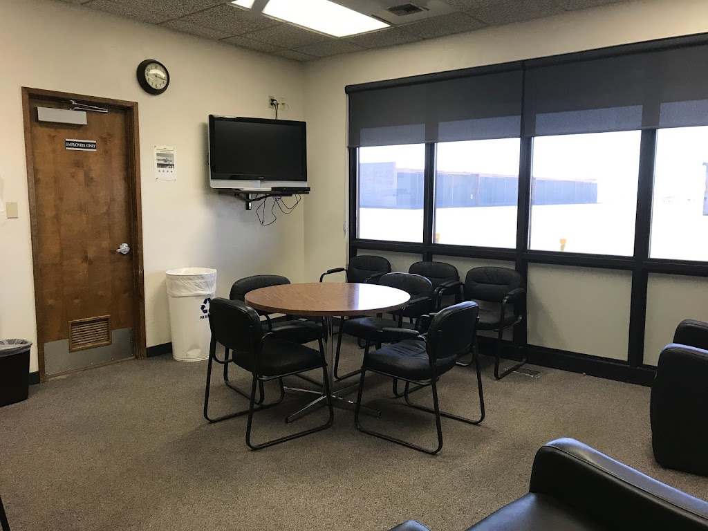 Visalia Municipal Airport | 9501 W Airport Dr, Visalia, CA 93277, USA | Phone: (559) 713-4201