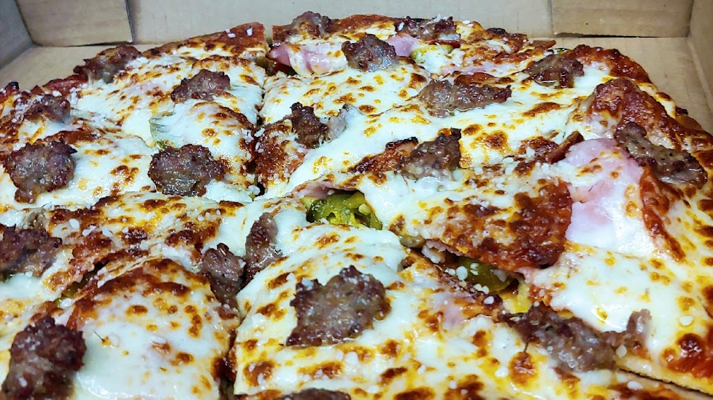 Louies Pizza Shop (Fayette, OH)(Carryout/Delivery Only) | 109 E Main St, Fayette, OH 43521, USA | Phone: (419) 237-3737