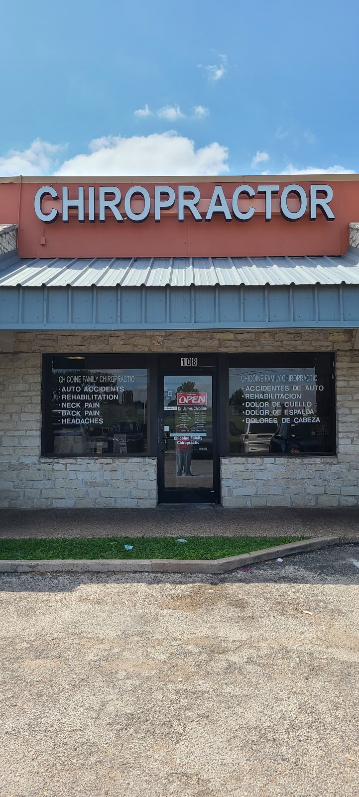 Chicoine Family Chiropractic | 719 W William Cannon Dr Ste 108, Austin, TX 78745, USA | Phone: (512) 443-9396