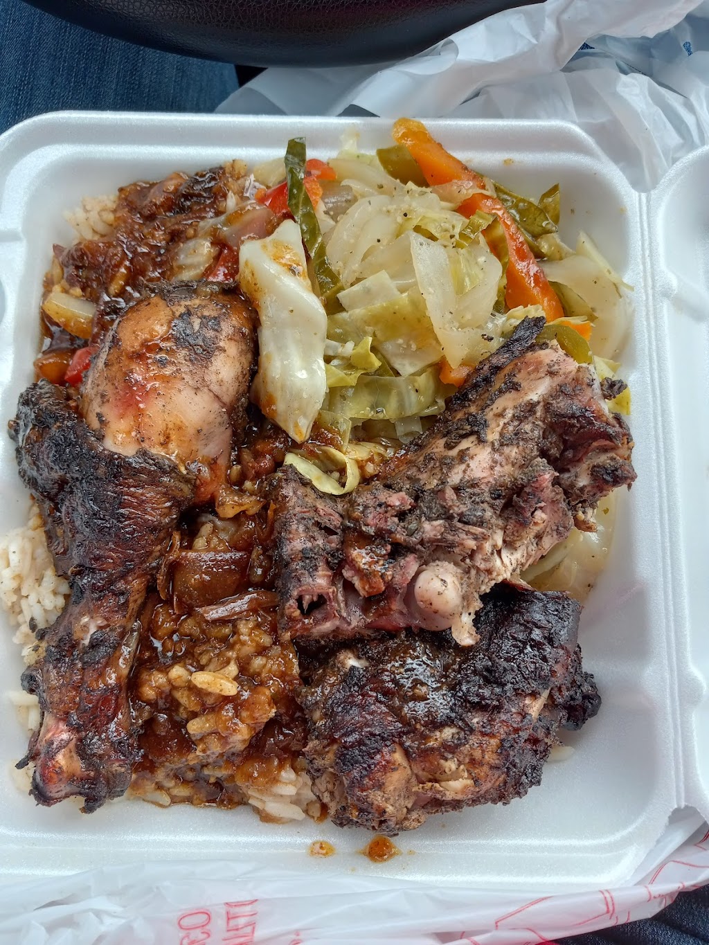 ISLAND VIBES CARIBBEAN KITCHEN AND CATERING | 1955 HWY 138 NE, Suite 1000, Conyers, GA 30013, USA | Phone: (770) 679-0793