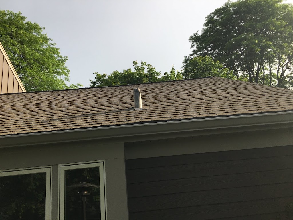 Roofing Company & Roofing Contractors Renovax | 465 Swift Rd, Lombard, IL 60148, USA | Phone: (331) 226-1451