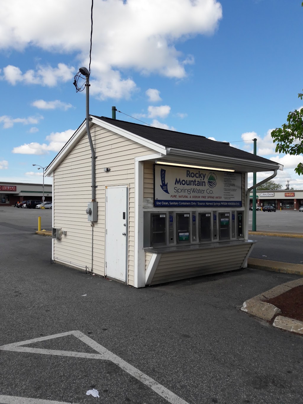 Rocky Mountain Spring Water Dispenser | 283-285 Armistice Blvd, Pawtucket, RI 02861, USA | Phone: (888) 960-5500