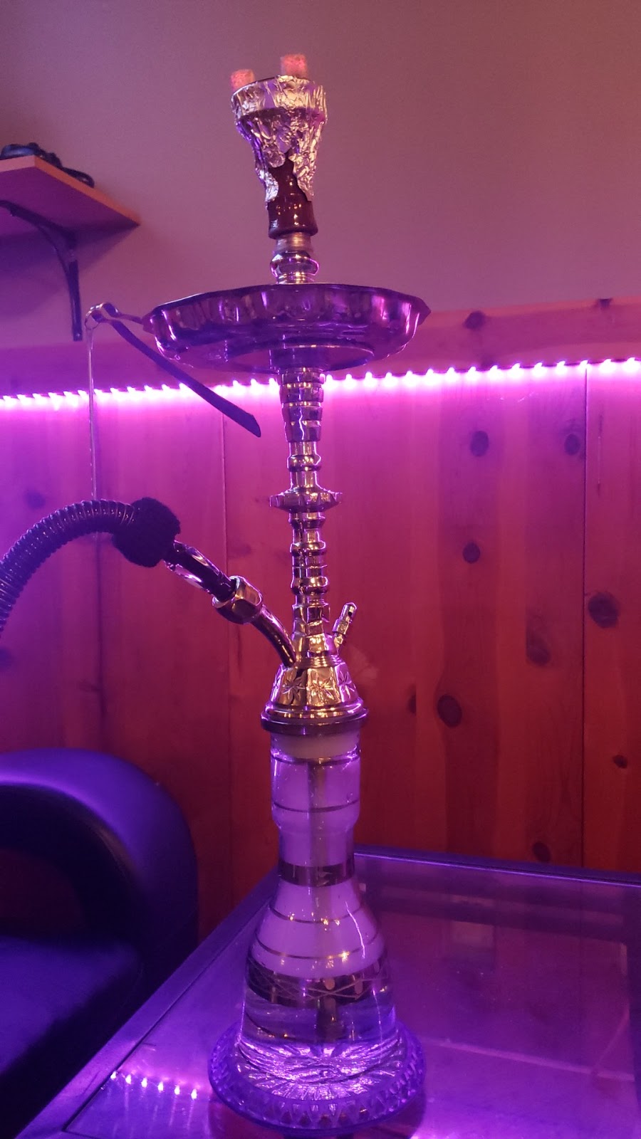 Hookah Buzz | 19 E Burlington Ave, Westmont, IL 60559, USA | Phone: (630) 322-9966