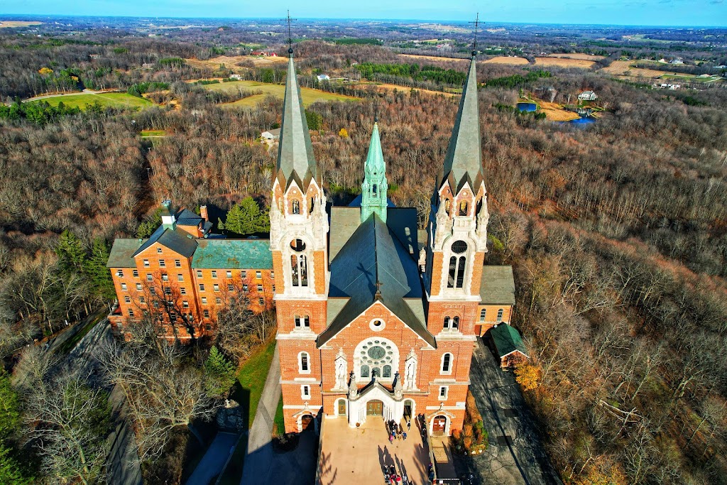Holy Hill - Basilica and National Shrine of Mary Help of Christians | 1525 Carmel Rd, Hubertus, WI 53033, USA | Phone: (262) 628-1838