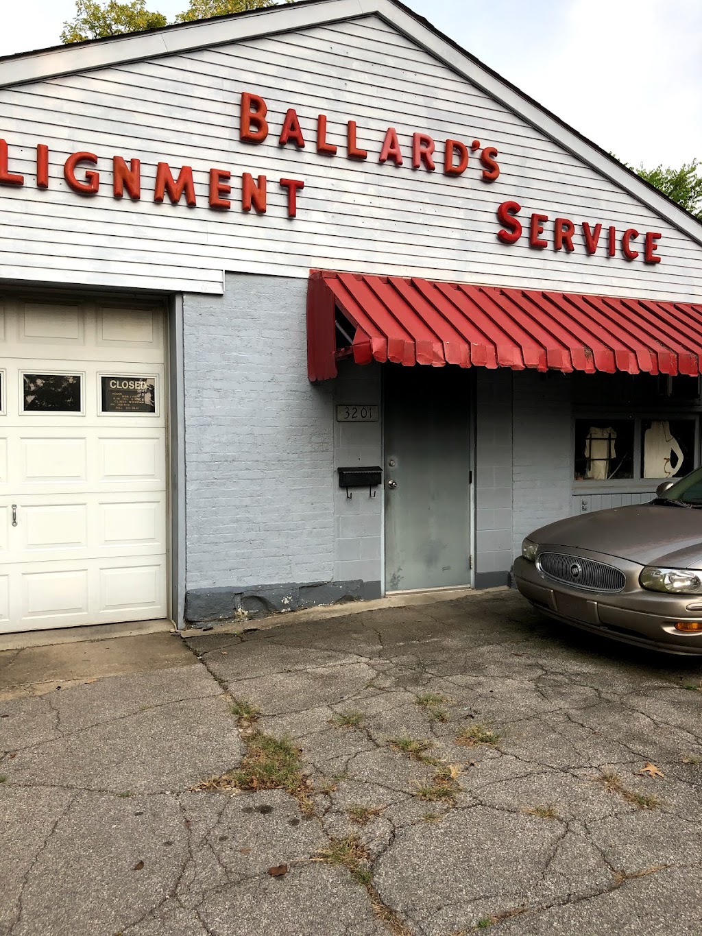 Ballards Alignment Services | 3201 S 3rd St, Louisville, KY 40214 | Phone: (502) 366-1144