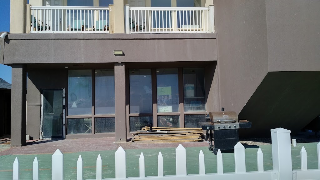 The Jolly Pelican | 15202 Windward Dr, Corpus Christi, TX 78418, USA | Phone: (361) 949-8041