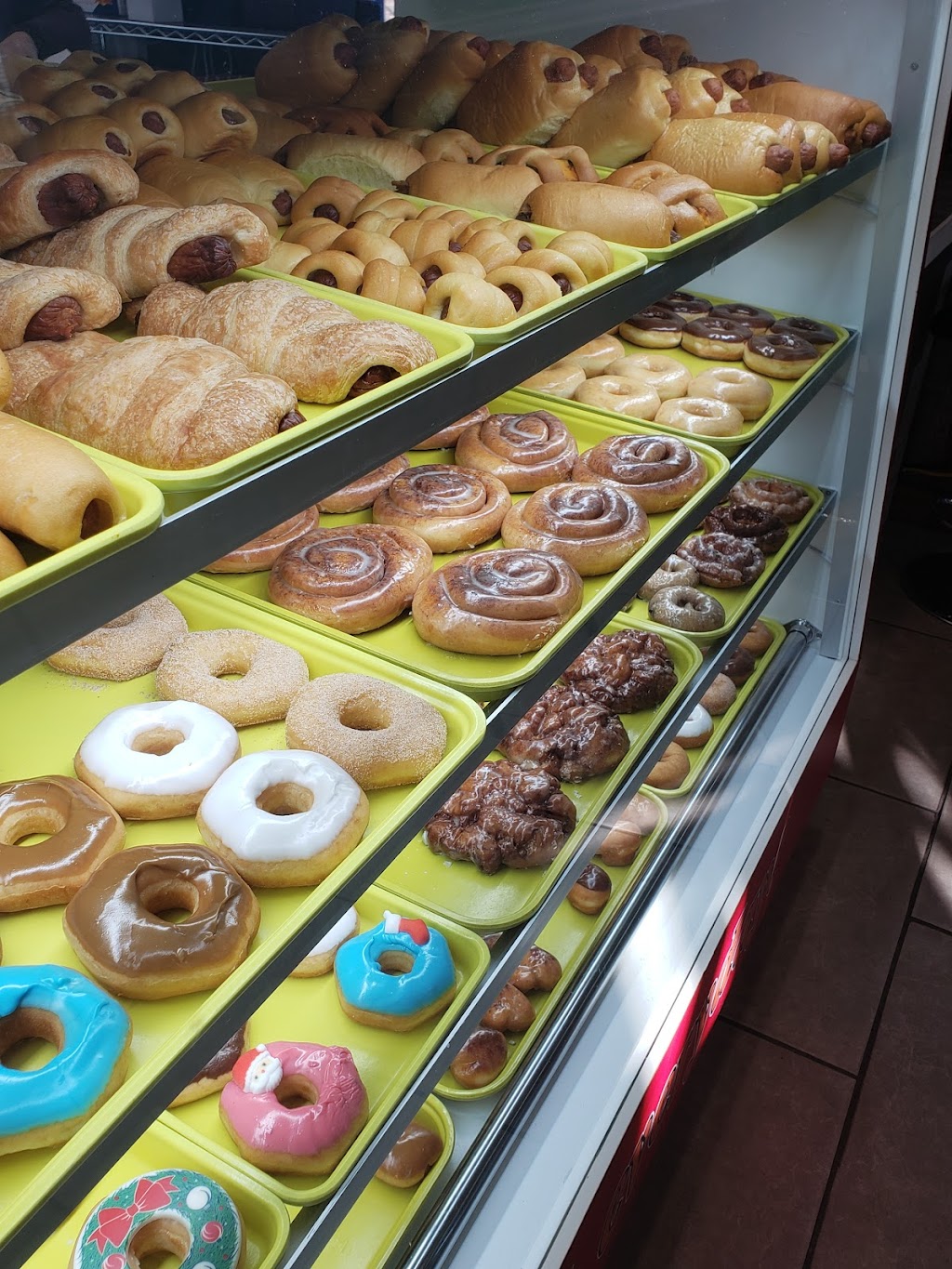 Olé Donut | 7000 Foster Dr suite 300, Lake Worth, TX 76135, USA | Phone: (817) 751-3833