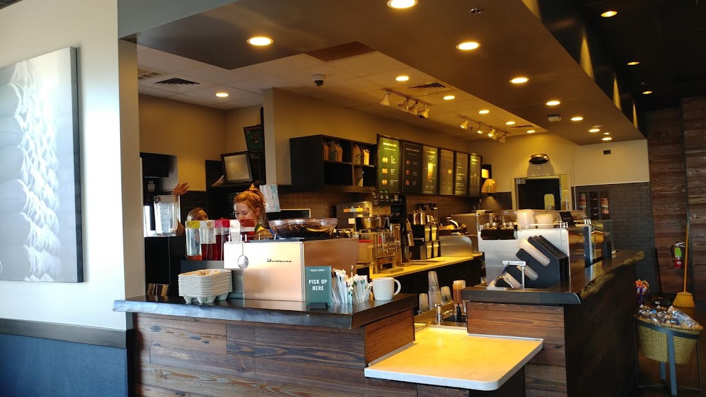 Starbucks | 1249 Port Washington Rd, Grafton, WI 53024, USA | Phone: (262) 375-7003