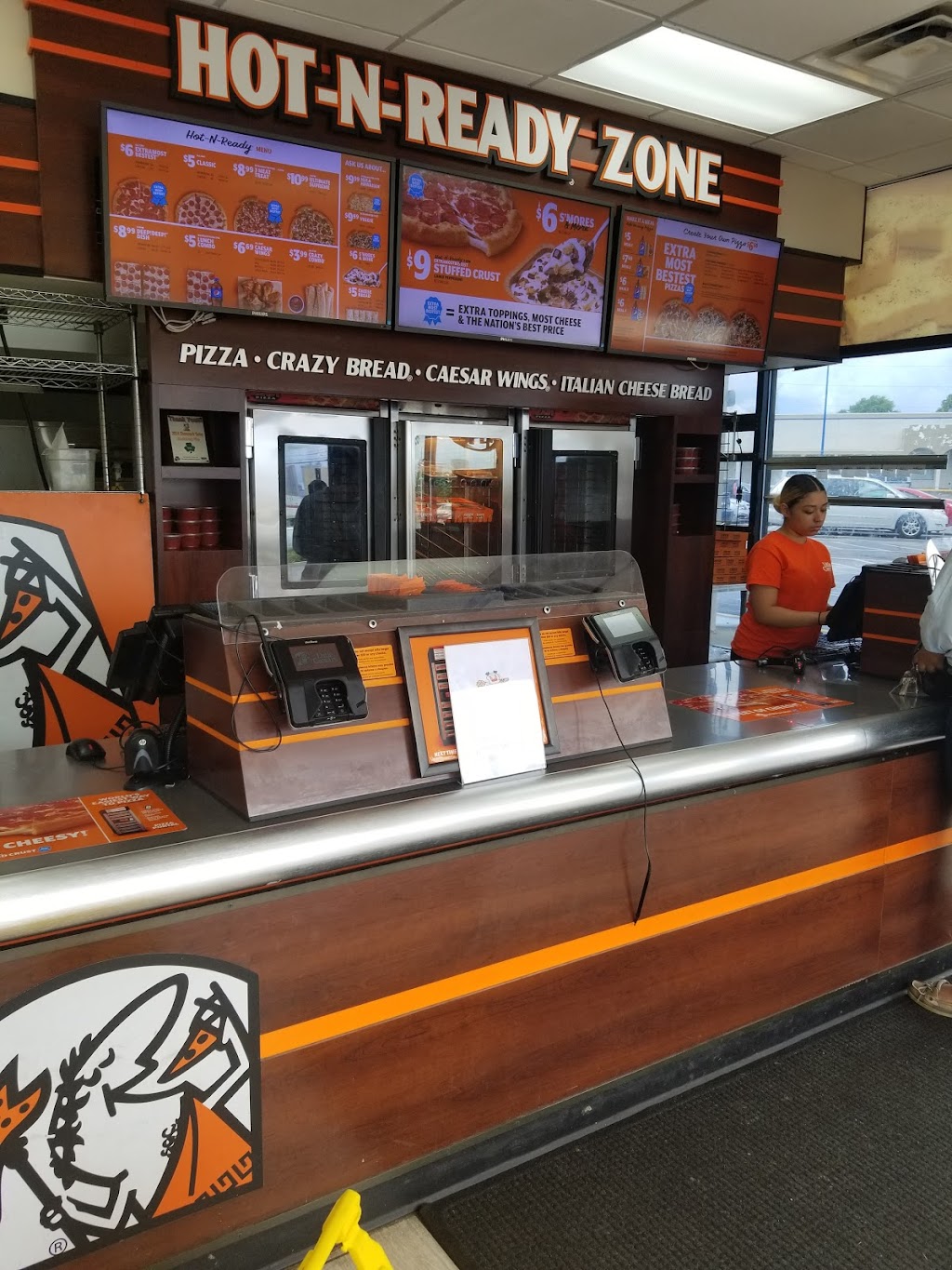 Little Caesars Pizza | 697 Harrisburg Pike, Columbus, OH 43223, USA | Phone: (614) 274-3939