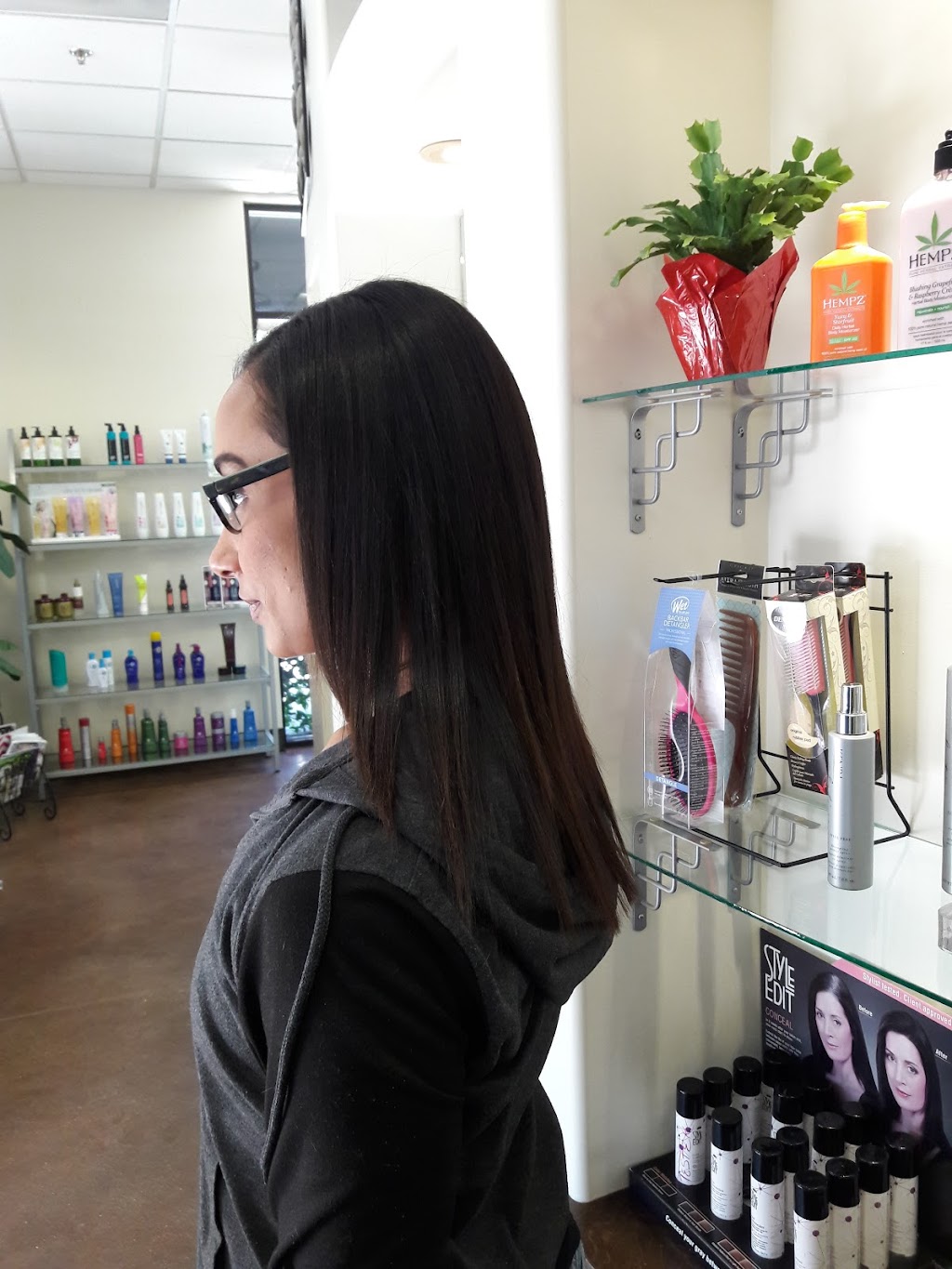 CEO Salon | 1110 Calloway Dr STE 100, Bakersfield, CA 93312, USA | Phone: (661) 213-4425