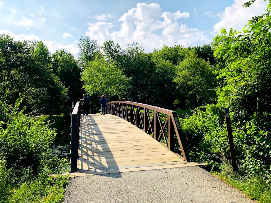 Lake Artemesia Natural Area | 8200 55th Ave, College Park, MD 20740, USA | Phone: (301) 627-7755