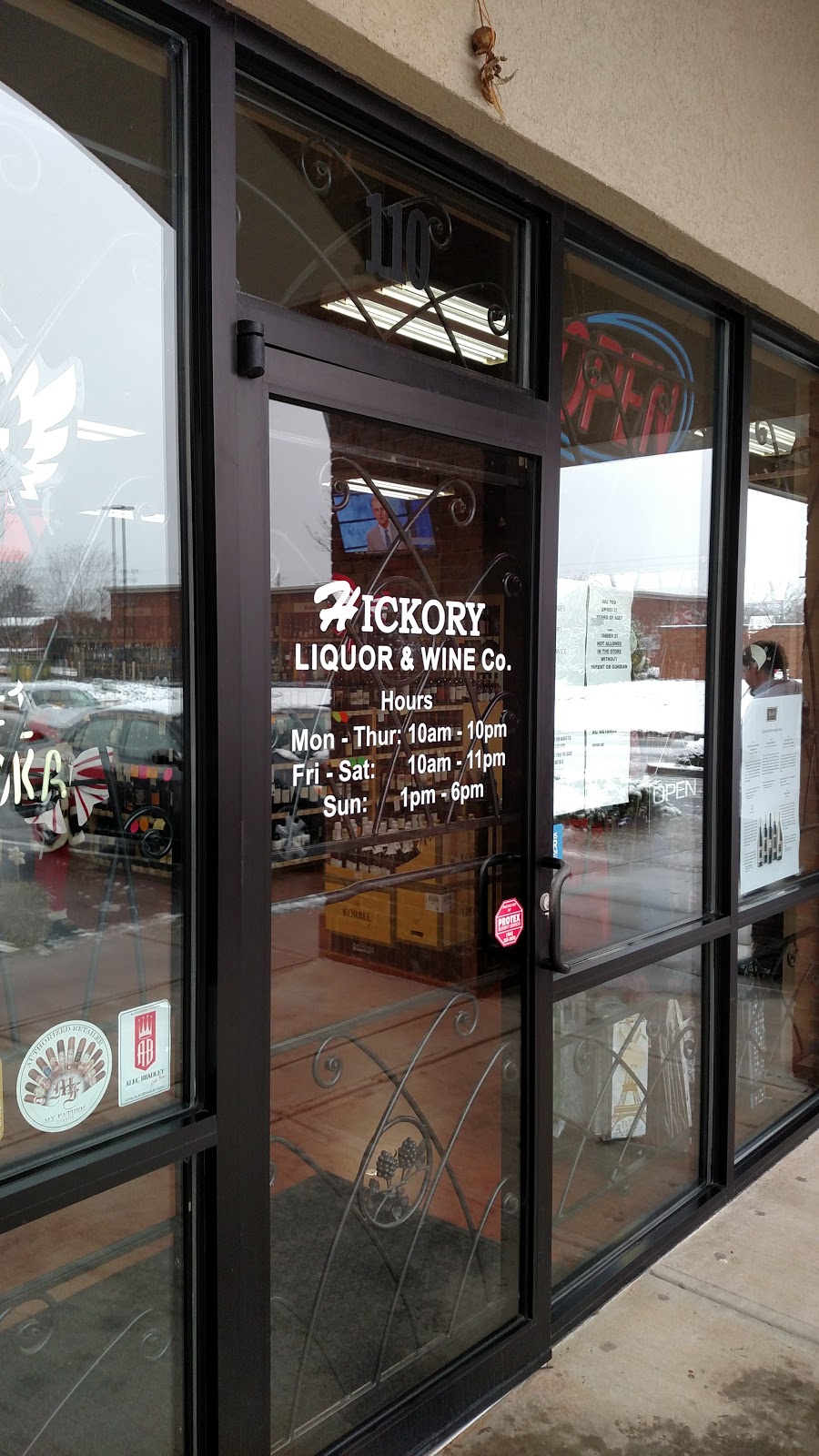 Hickory Liquor and Wine Co. | 6115 Hickory Flat Hwy, Canton, GA 30115, USA | Phone: (770) 720-0055