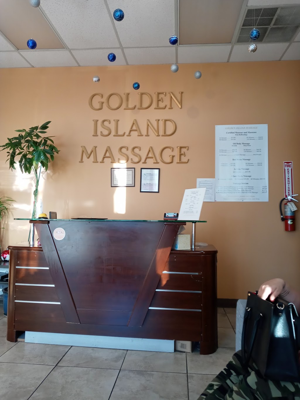 Golden Island Massage | 926 Admiral Callaghan Ln, Vallejo, CA 94591, USA | Phone: (707) 552-8688