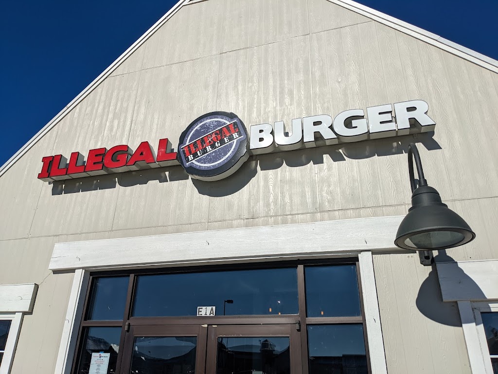 Illegal Burger Arvada | 15400 West 64th Avenue Unit E1A, 15400 W 64th Ave, Arvada, CO 80007, USA | Phone: (303) 423-1300