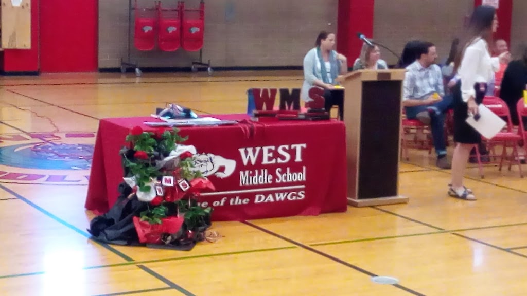 West Middle School | 28 S Midland Blvd, Nampa, ID 83651, USA | Phone: (208) 468-4750