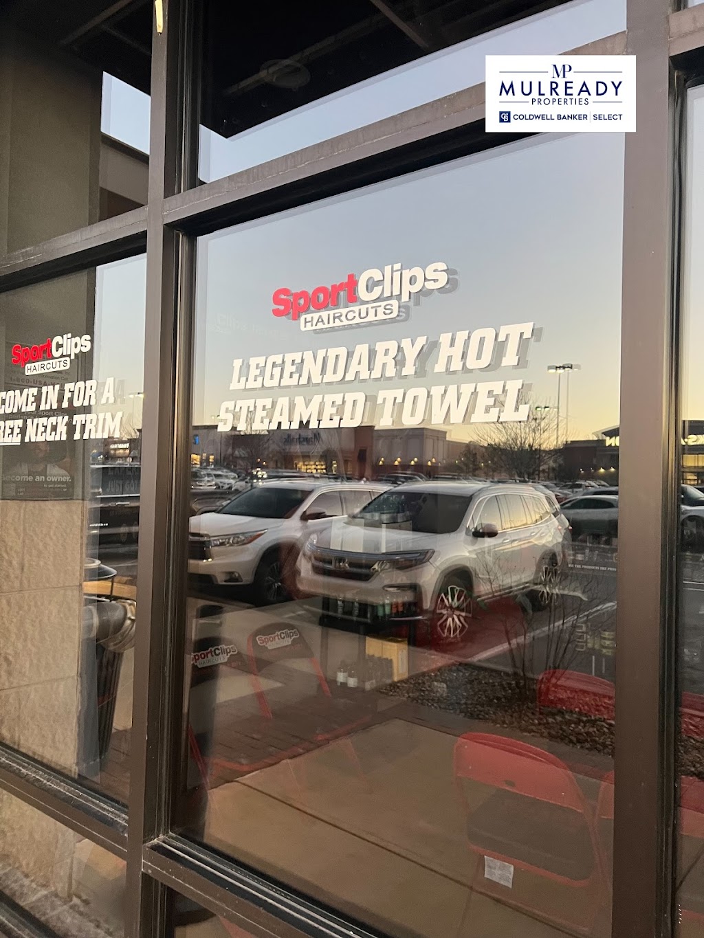 Sport Clips Haircuts of Tulsa Hills | 7470 S Olympia Ave, Tulsa, OK 74132, USA | Phone: (918) 447-3030