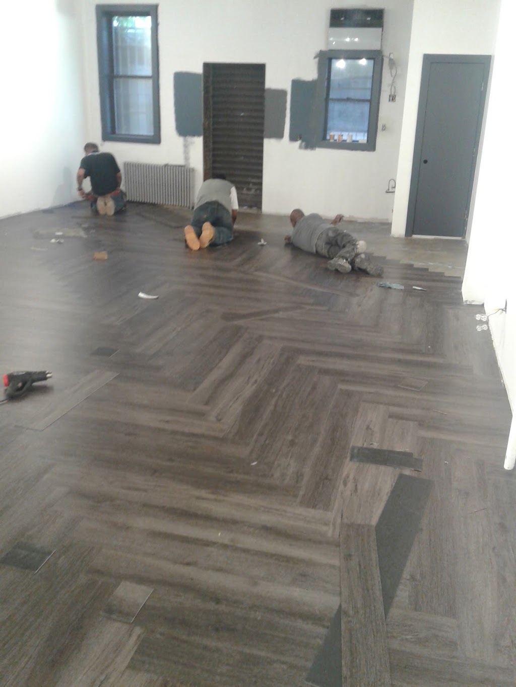 Jasol Floor Covering Inc | 4211 13th Ave, Brooklyn, NY 11219, USA | Phone: (718) 851-7666