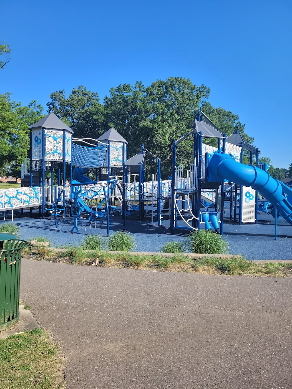 BlueCross Healthy Place at David Carnes Park | Memphis, TN 38116, USA | Phone: (901) 636-4200