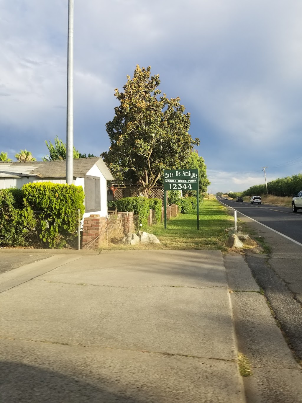 Casa De Amigos Mobile Home Park | 12344 26 Mile Rd # A, Oakdale, CA 95361, USA | Phone: (209) 847-0871