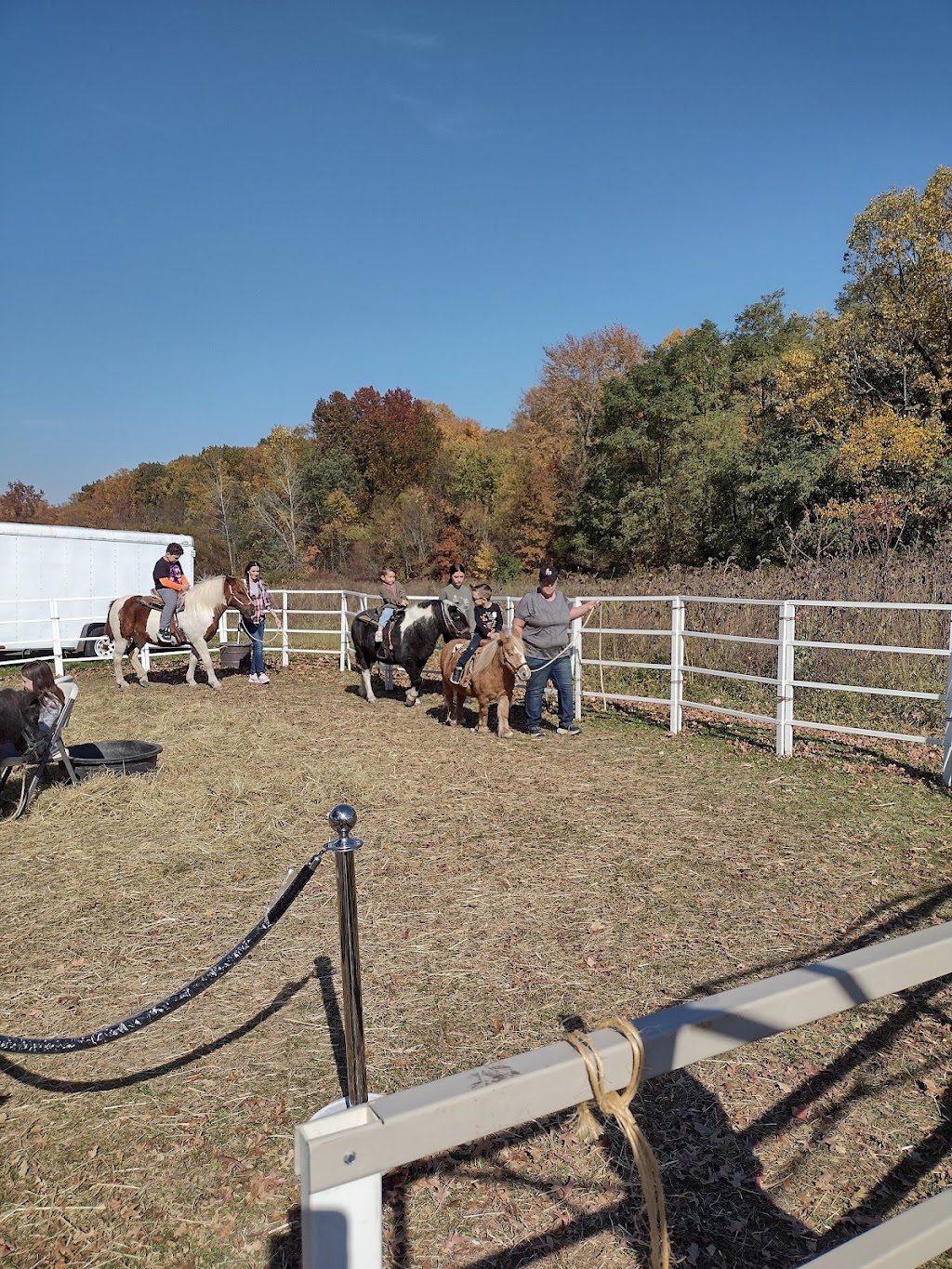 Countryside Farm Barn Venue | 4684 Center Rd, Lowellville, OH 44436, USA | Phone: (330) 536-2178