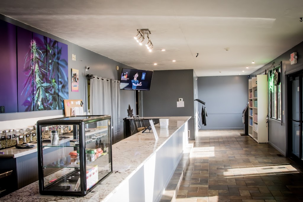 Top Leaf | 100 N Loop Rd, Steamburg, NY 14783, USA | Phone: (716) 265-8517