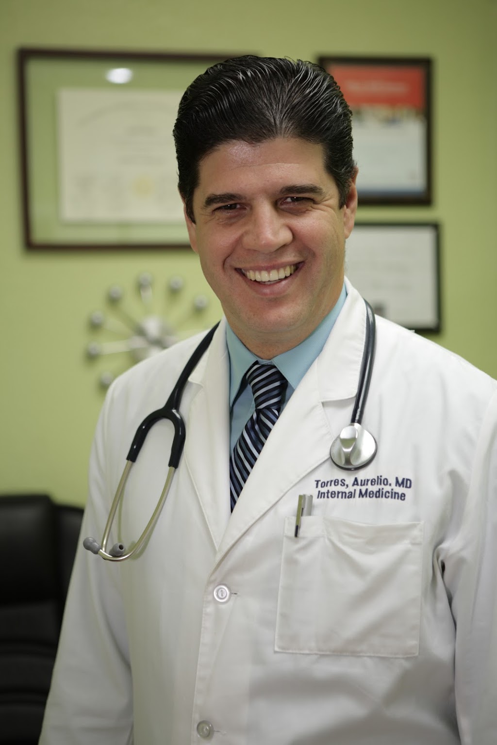 Dr. Aurelio Torres-Consuegra | 18503 Pines Blvd STE 306, Pembroke Pines, FL 33029, USA | Phone: (954) 905-2432