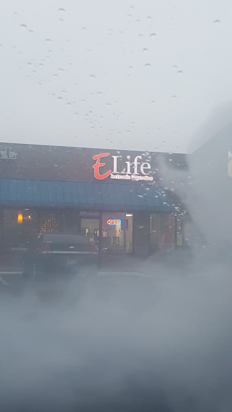 ELIFE Vape and Glass | 1536 125th Ave NE, Blaine, MN 55449, USA | Phone: (763) 710-4530