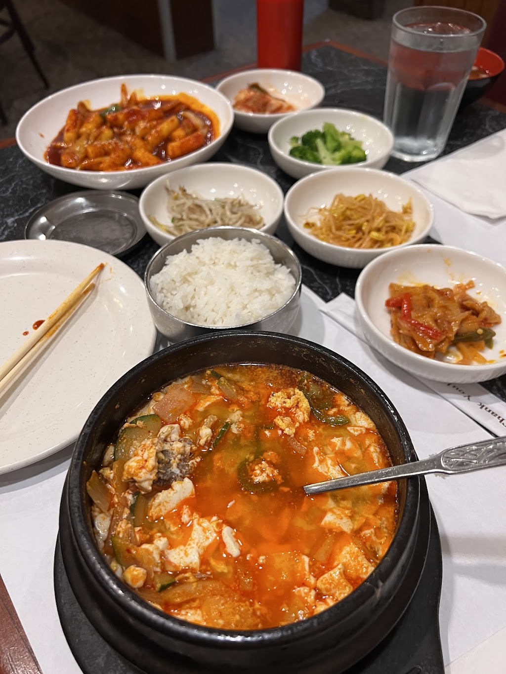 Kings Restaurant (Korean Cuisine) | 1051 E Moore Lake Dr, Minneapolis, MN 55432, USA | Phone: (763) 571-7256