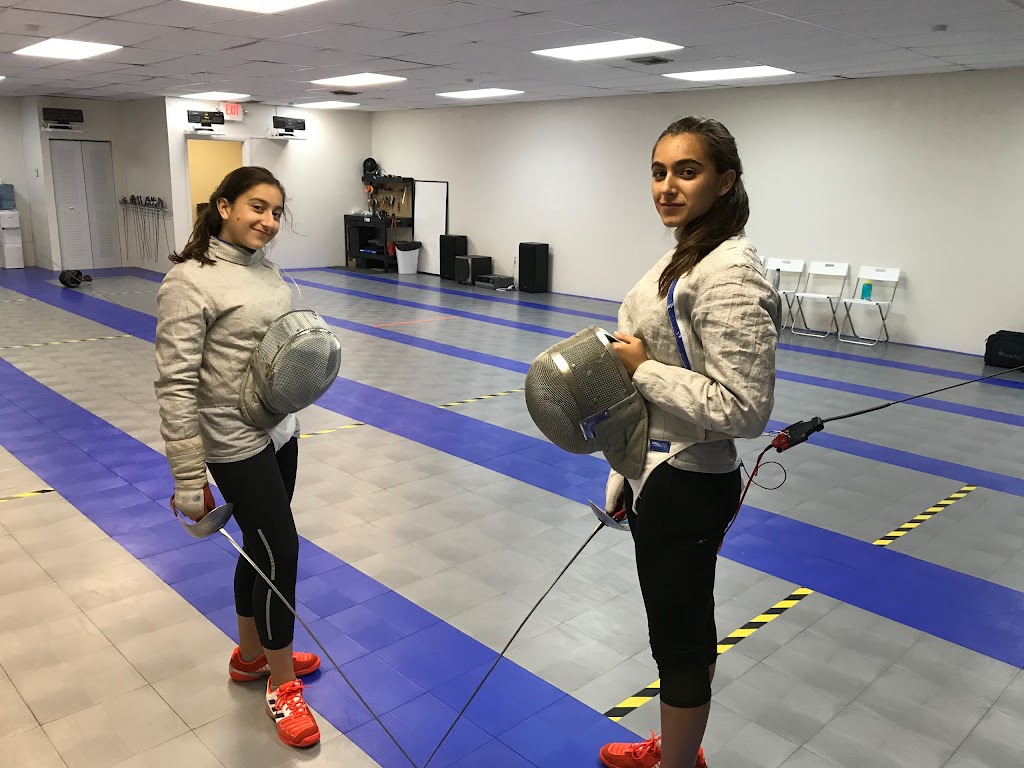 ALLE Fencing | 7373 Davie Road Extension, Hollywood, FL 33024, USA | Phone: (954) 929-0600