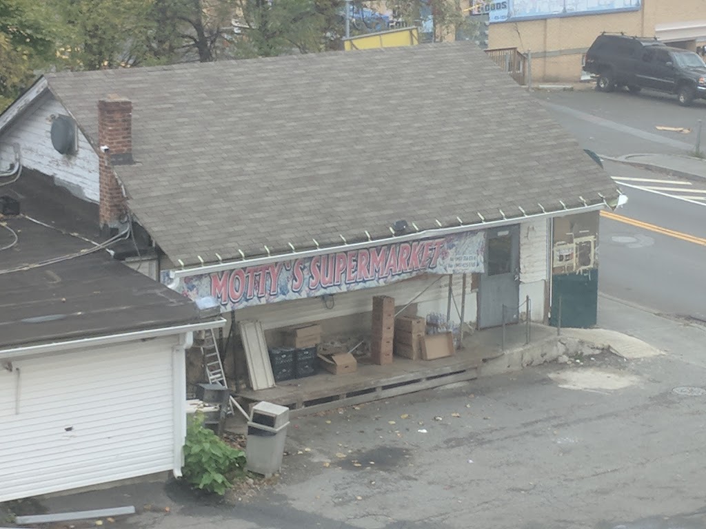 Mottys Supermarket | 18 College Rd, Monsey, NY 10952, USA | Phone: (845) 356-5310