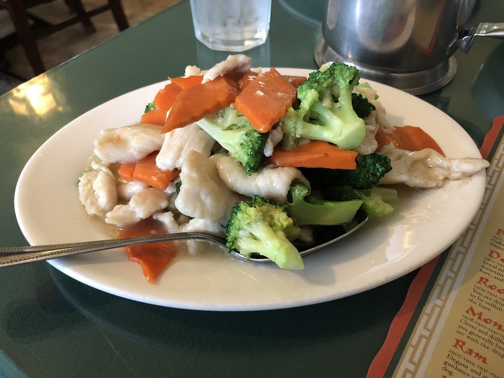 The Orient Chinese Restaurant | 1518 Troy Rd, Edwardsville, IL 62025 | Phone: (618) 656-0044