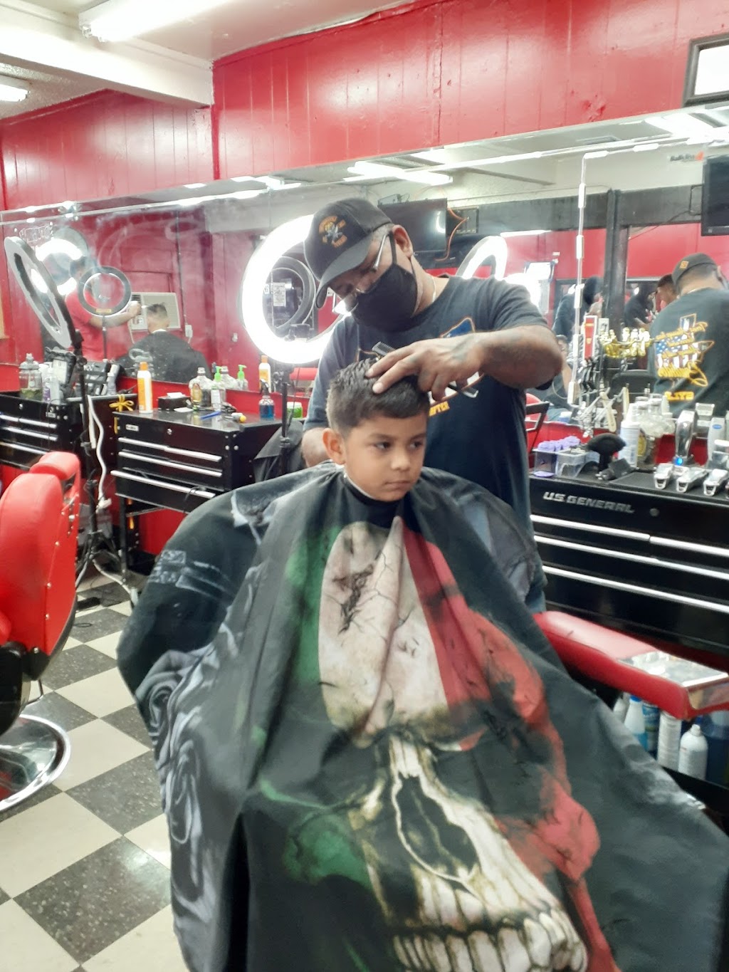 AJs Fresh Line Up Barber Shop | 2903 Commercial Ave, San Antonio, TX 78221, USA | Phone: (210) 928-7155
