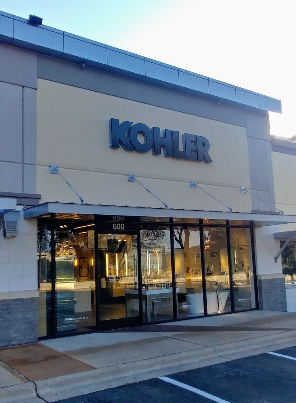 KOHLER Signature Store by Facets of Austin | 9503 Research Blvd #600, Austin, TX 78759, USA | Phone: (512) 382-7939