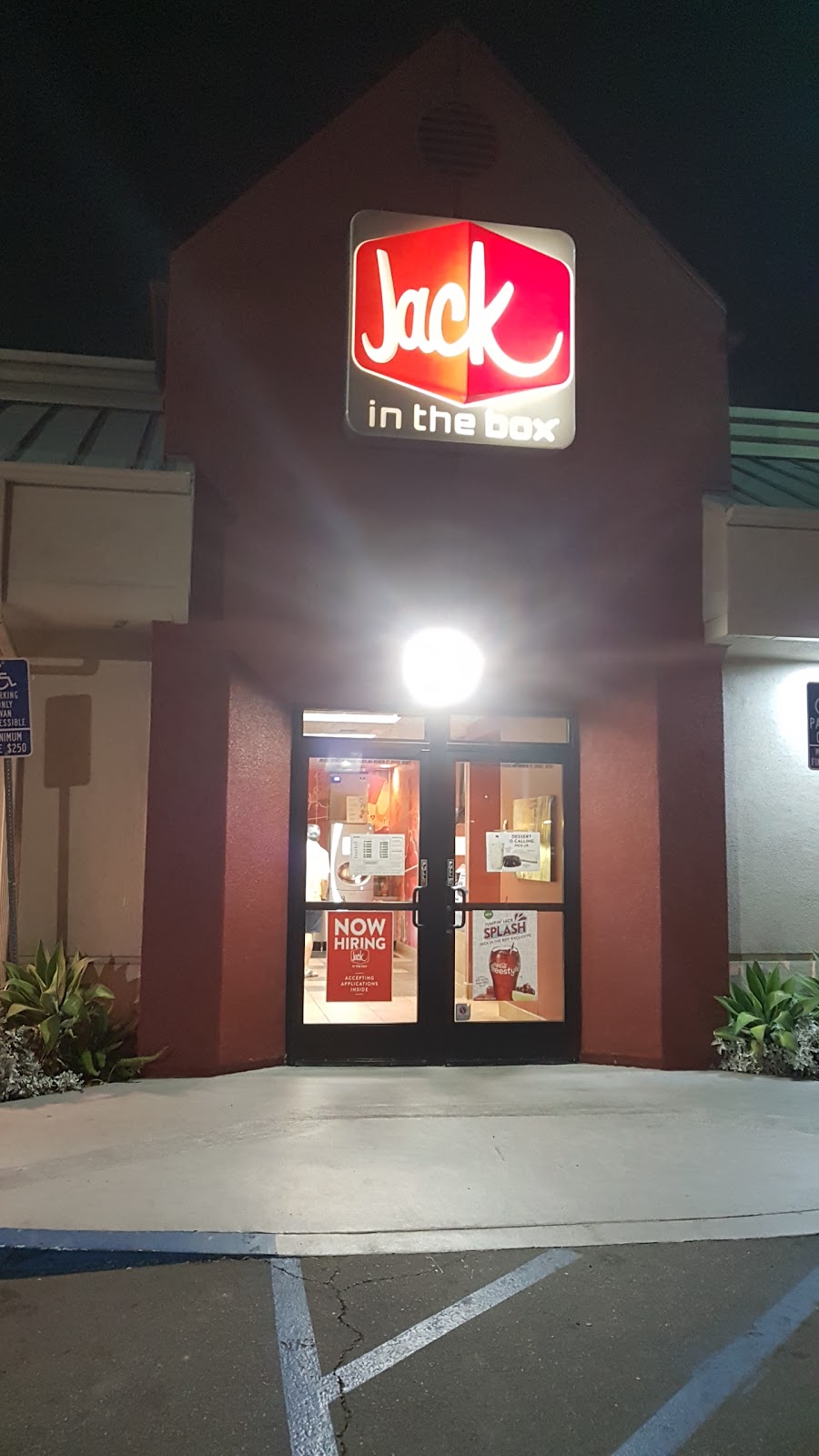 Jack in the Box | 19090 Brookhurst St, Huntington Beach, CA 92646, USA | Phone: (714) 963-7772