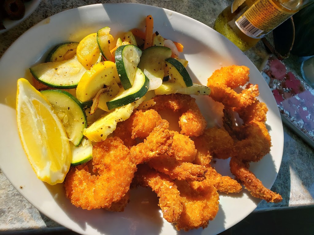 The Rod and Reel Resort | 877 N Shore Dr, Anna Maria, FL 34216, USA | Phone: (941) 251-4740