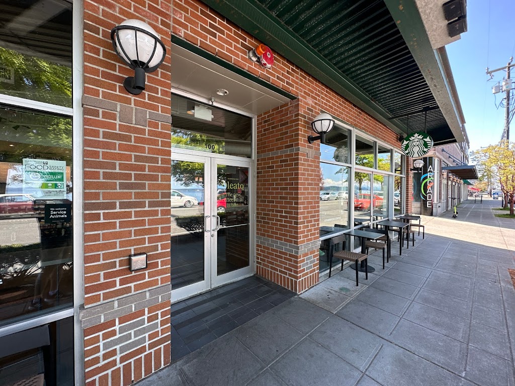 Starbucks | 2742 Alki Ave SW, Seattle, WA 98116, USA | Phone: (206) 933-6974
