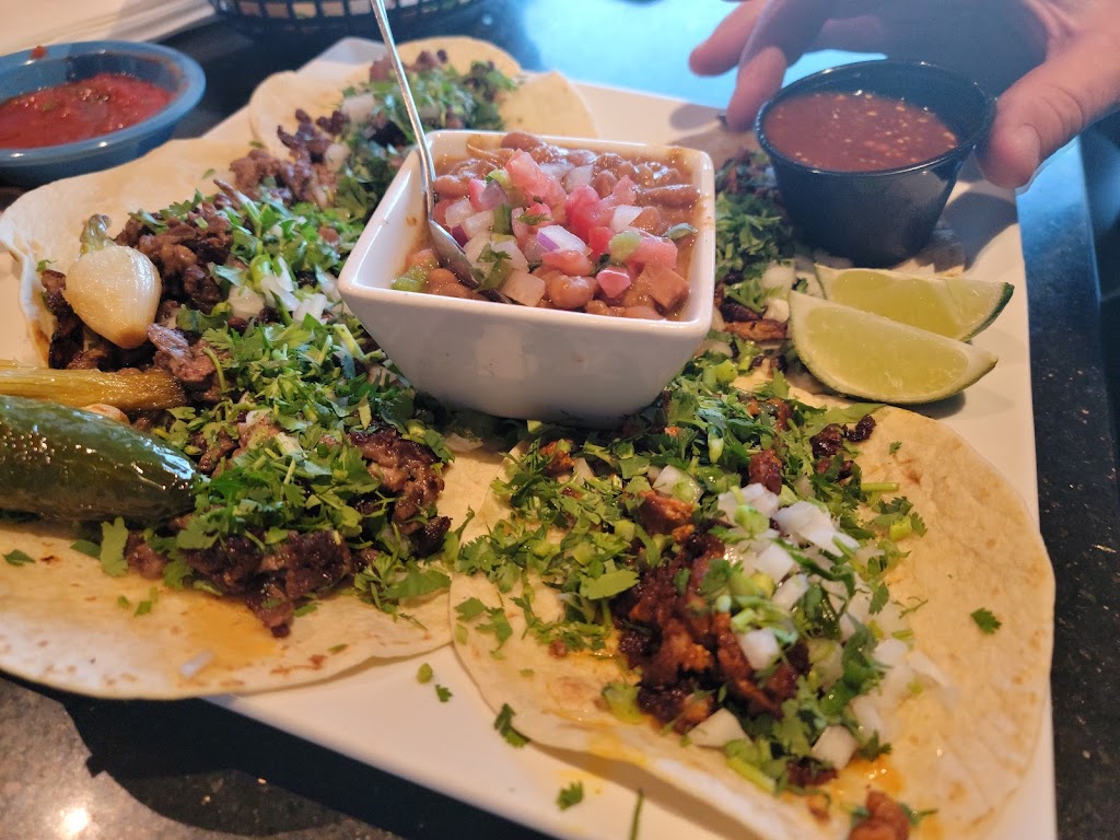 EL Toro loco mexican Bar & Grill (lenexa) | 10088 Woodland Rd, Lenexa, KS 66220, USA | Phone: (913) 413-0015