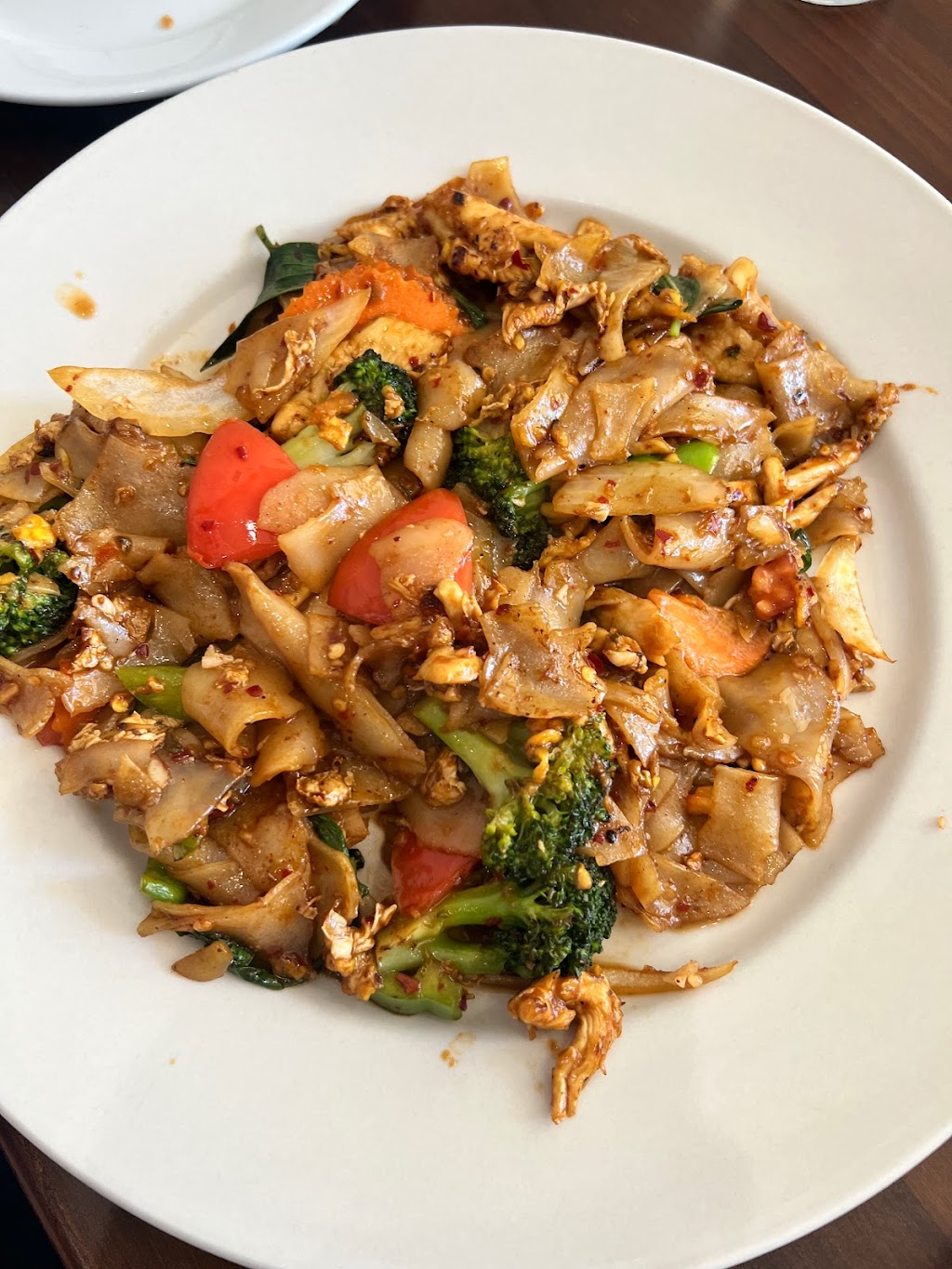 Sunny Thai | 4306 Matlock Rd #108, Arlington, TX 76018, USA | Phone: (817) 617-2216