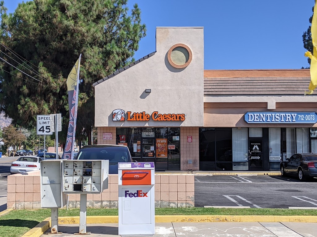 Little Caesars Pizza | 7606 Fallbrook Ave, Canoga Park, CA 91304, USA | Phone: (818) 346-0022