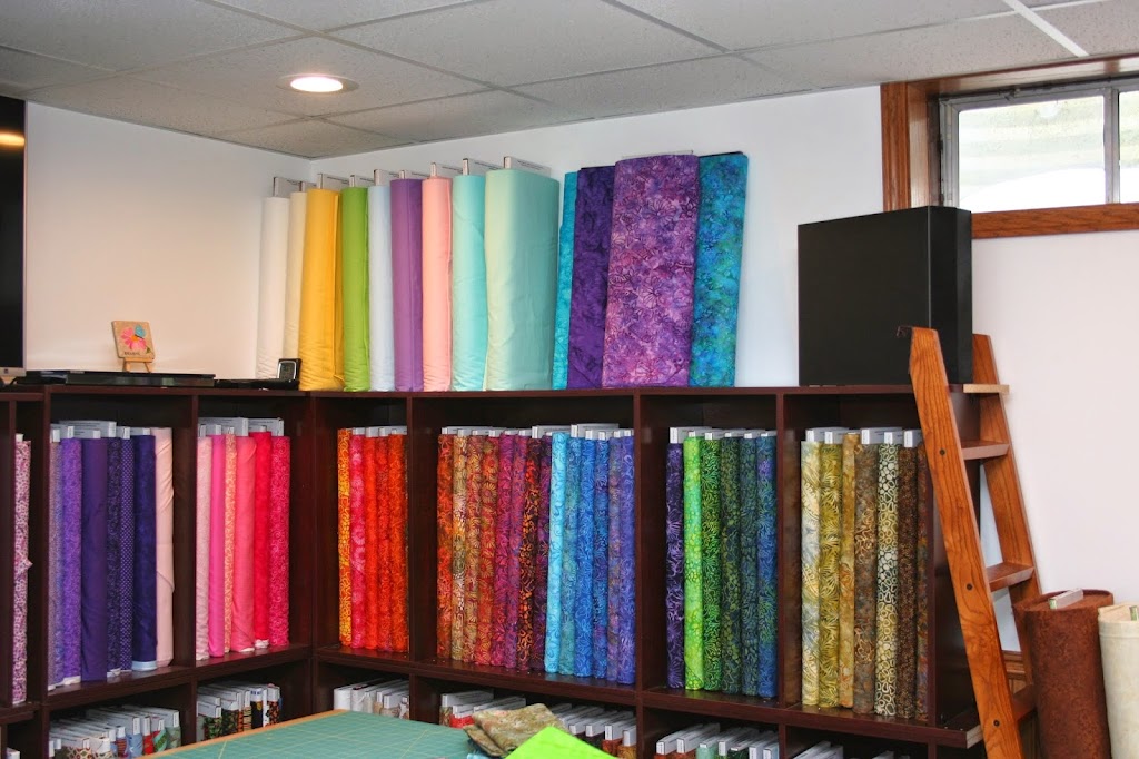 The Quilting Jeanne | 1405 E Lincoln St, Mt Horeb, WI 53572, USA | Phone: (608) 770-5414
