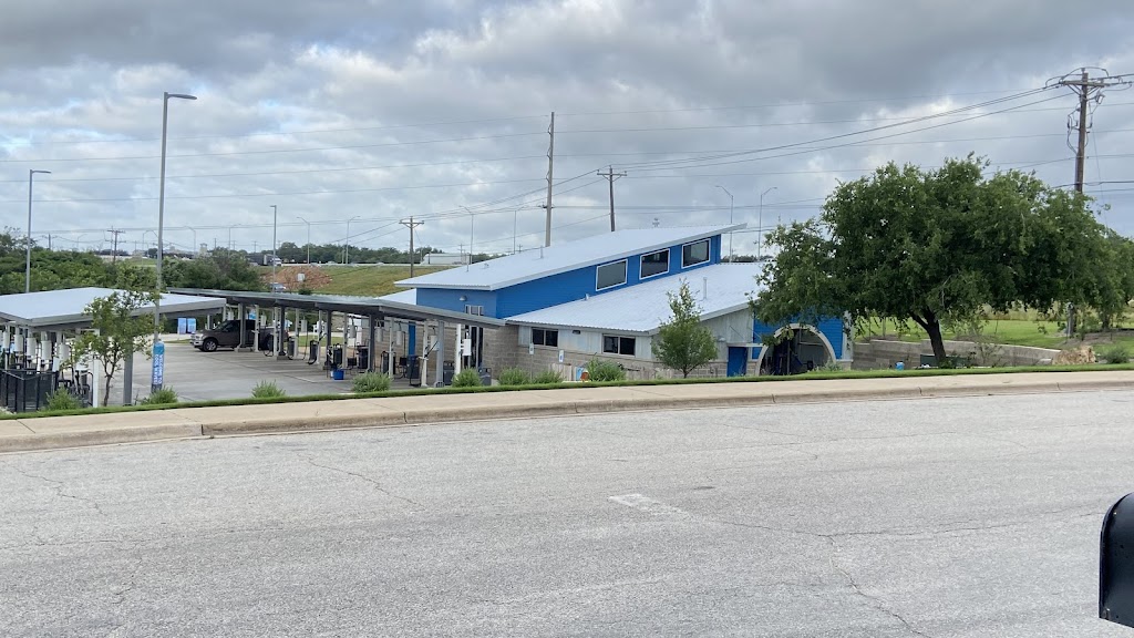 Burger King | 100 River Oaks Cove, Georgetown, TX 78626, USA | Phone: (737) 240-3500