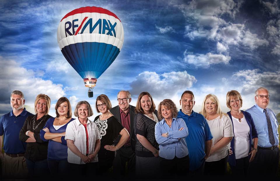 RE/MAX Leading Edge | 117 W High St Suite 101, London, OH 43140, USA | Phone: (740) 852-3555
