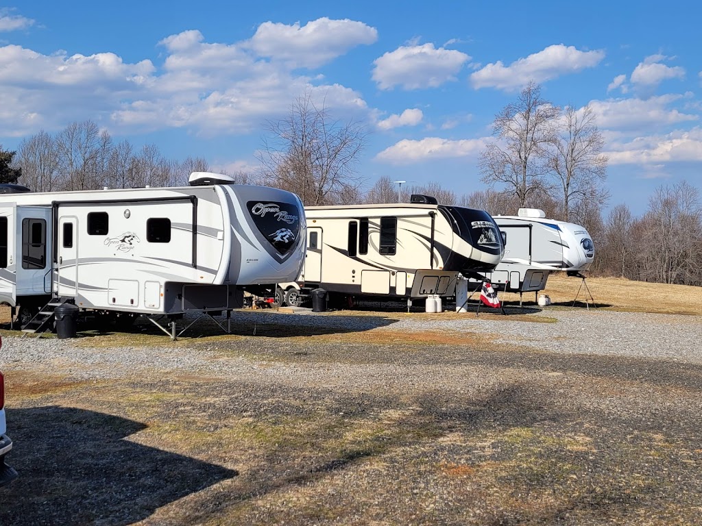 H and M RV Park | 16576 Martinsville Hwy, Axton, VA 24054, USA | Phone: (276) 650-1155